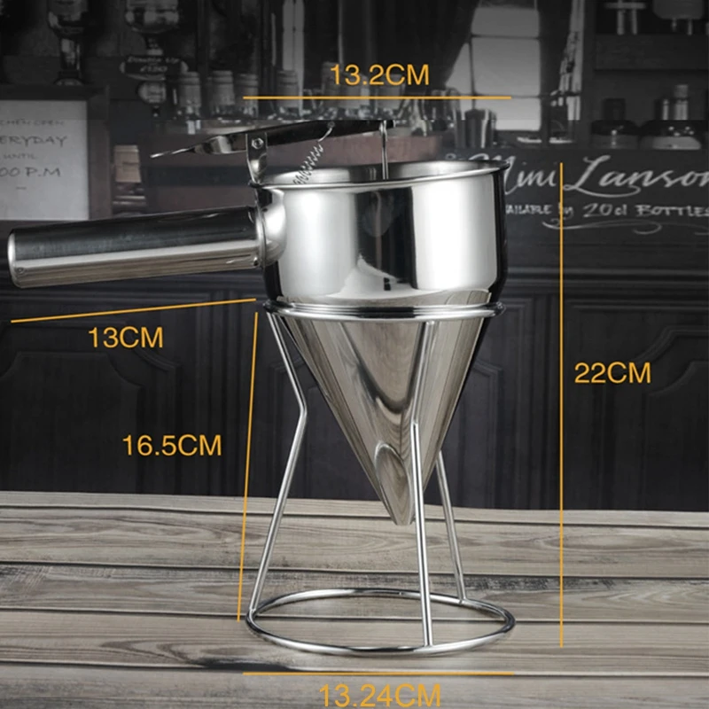 22x14.5cm Pancake Batter Dispenser Stainless Steel Handheld Stirring Separator Baking Cupcakes Pancake Separator Measuring Cup