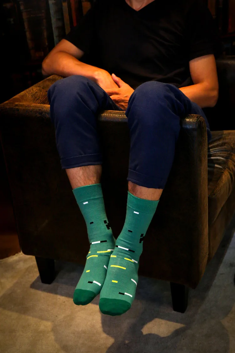 2395018775_934137848