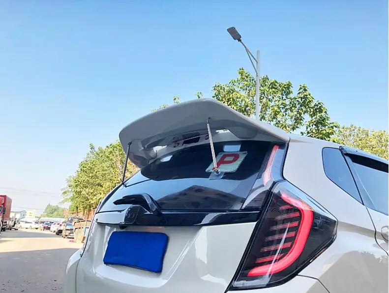 ABS Car Rear Wing Trunk Lip Spoilers JDM-Style For Honda JAZZ FIT GK5 2014 2015 2016 2017 2018 ABS Car Rear Wing Trunk Lip Spoilers JDM-Style For Honda JAZZ FIT GK5 2014 2015 2016 2017 2018