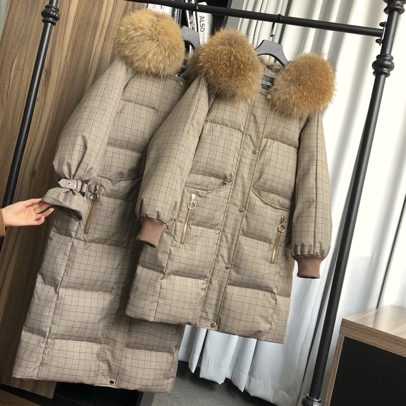 Женский пуховик в клетку с натуральным мехом и капюшоном, винтажный, ветрозащитный, теплый, толстый, корейский, 90% белый утиный пух, длинный Зимний пуховик, пальто
