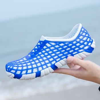 

Summer Casual Shoes Men Hollow Breathable Flat Shoes Male Slip On Light Weight Beach Shoes Fashion Soft Men Trainers Shoes