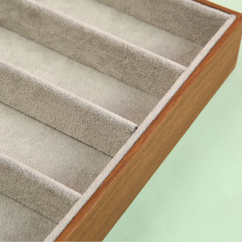 Рисунок 6 - Футляр для очков