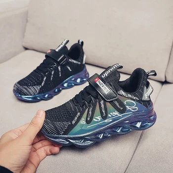 

2020 New Teenager Shoe for Boy Summer Walking Children Sneakers Boy Running Shoes Super Soft and Comfortable Kids Designer Shoes
