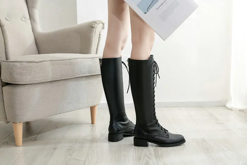 QUTAA/ г. Качественная женская обувь из коровьей кожи с круглым носком, на шнуровке, на молнии модные осенне-зимние сапоги до колена на квадратном каблуке размеры 34-43