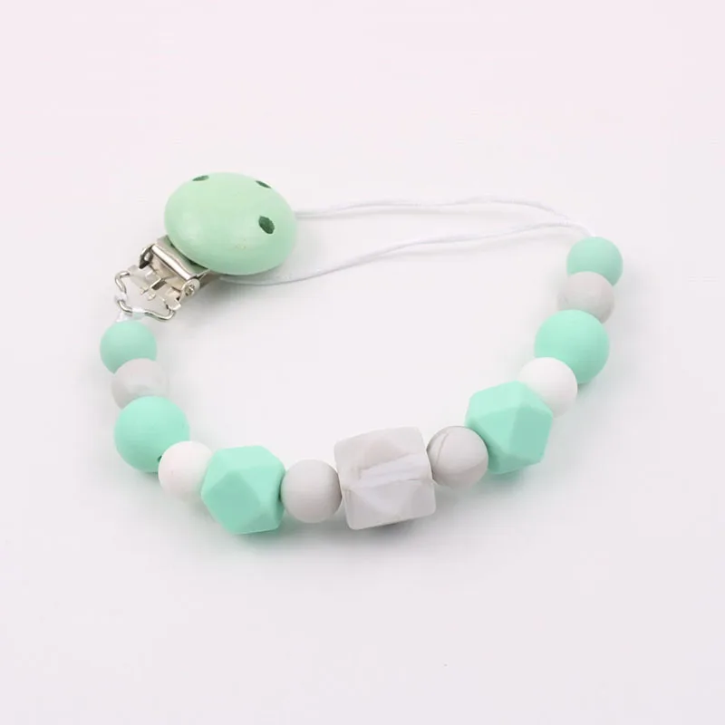 12698037837_2111471296