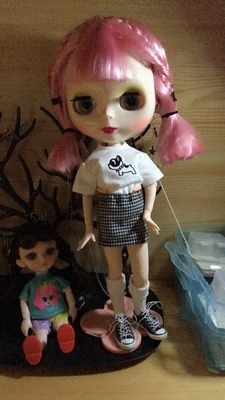 2pcs/set Blyth Doll Clothes Black T-shirt, plaid skirt for Blyth, Azone OB24 OB23 1/6 doll accessories