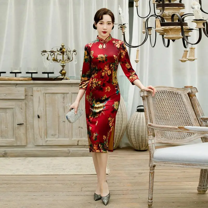 Китайское женское платье для выпускного вечера с воротником «Мандарин», вельветовое платье средней длины, классическое, сексуальное, новинка, Qipao, винтажное, на пуговицах, с вышивкой, Vestidos - Цвет: Red A