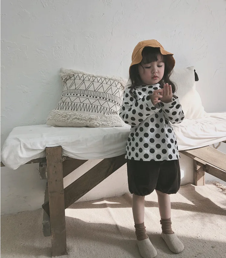 Южная Корея Детская одежда сезон весна-лето; платье с длинными рукавами и круглым вырезом в горошек чистый хлопковая рубашка