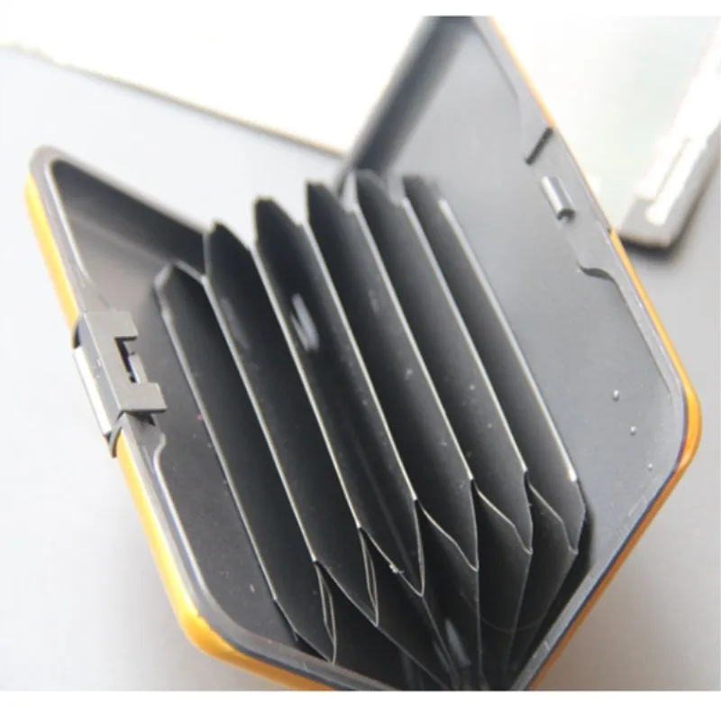 Новинка 2020 брендовый металлический держатель для визиток и кредитных карт чехол