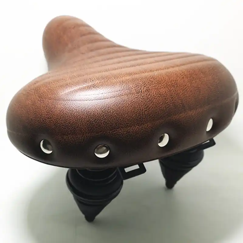 tan mtb saddle