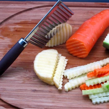 

Stainless Steel Potato Wavy Edged Knife Vegetable Kitchen Gadgets Plastic Handle Kitchen Cutter Crinkle Tool