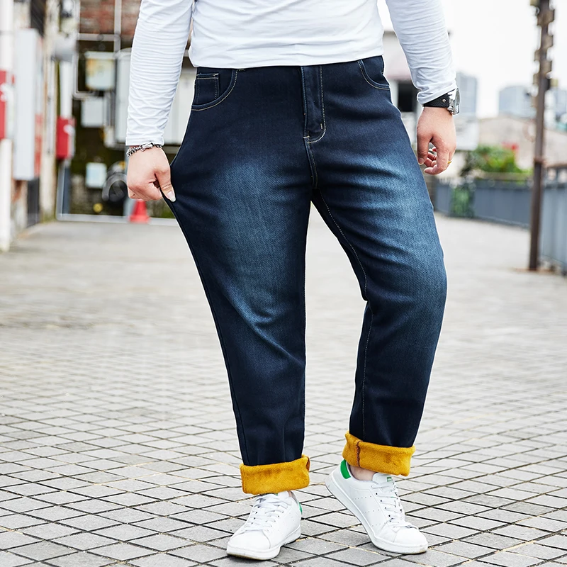 Зимние толстые мужские деловые синие и черные повседневные Прямые джинсы флисовые теплые вельветовые хлопковые классические джинсы брюки размера плюс 58 - Цвет: blue