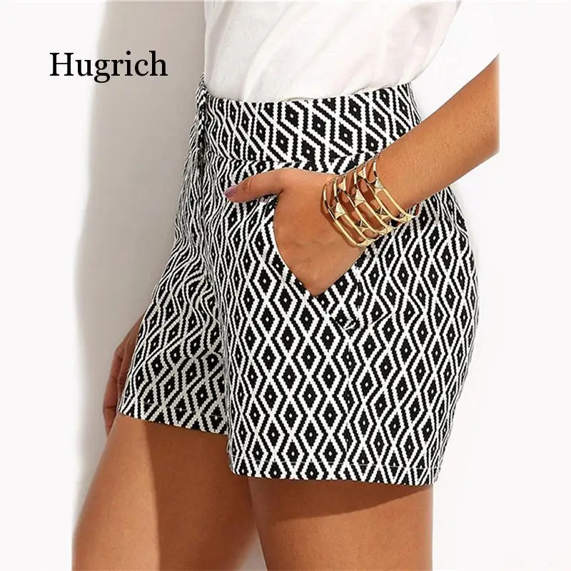 

New Fashion Plaid Shorts Woman Shorts Summer Black and White Mid Waist Casual Pocket Straight Shorts Hot Sale