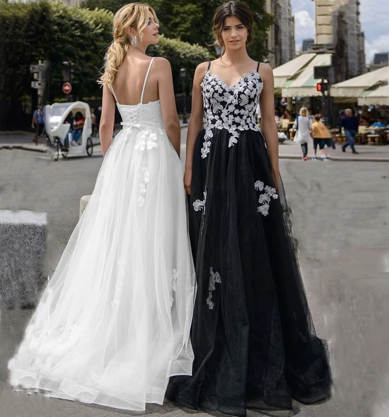 

Fascinating Tulle Spaghetti Straps Neckline A-line Prom Dresses with Lace Applique 3D Flower Bridal Dress Lace-up Back