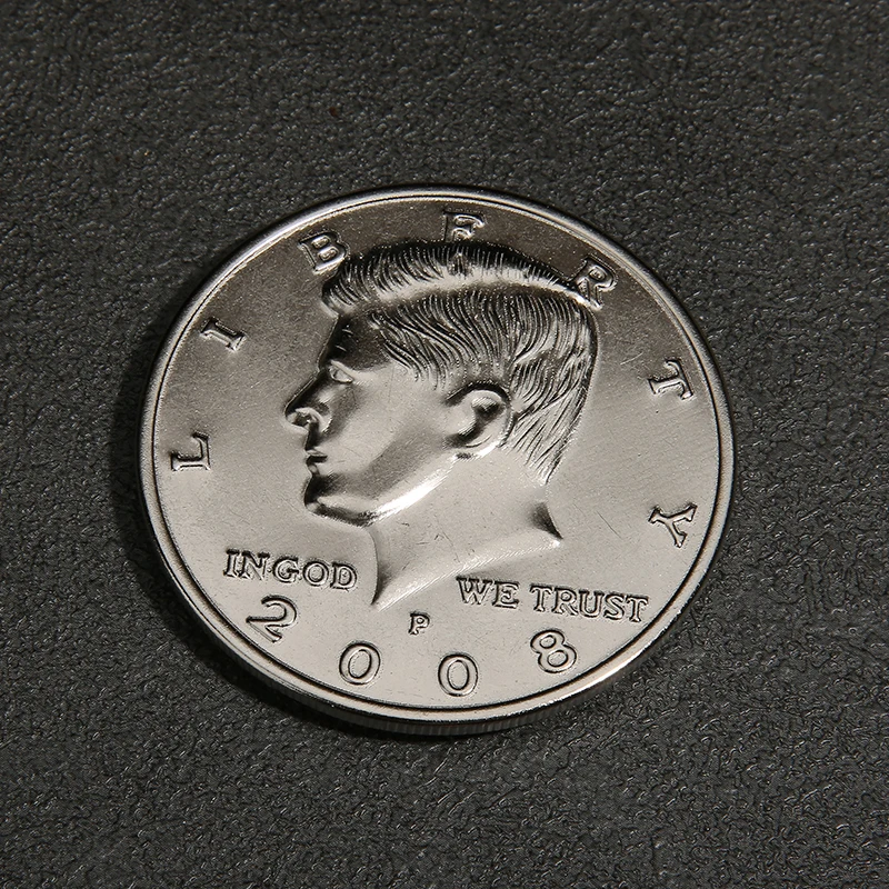 

Four Coin To One Big Half Magic Tricks (Dollar Diameter 5.6 Cm) 1 Coins+3 Shell Half Dollar Expanded Shell Dollars Coin Magic
