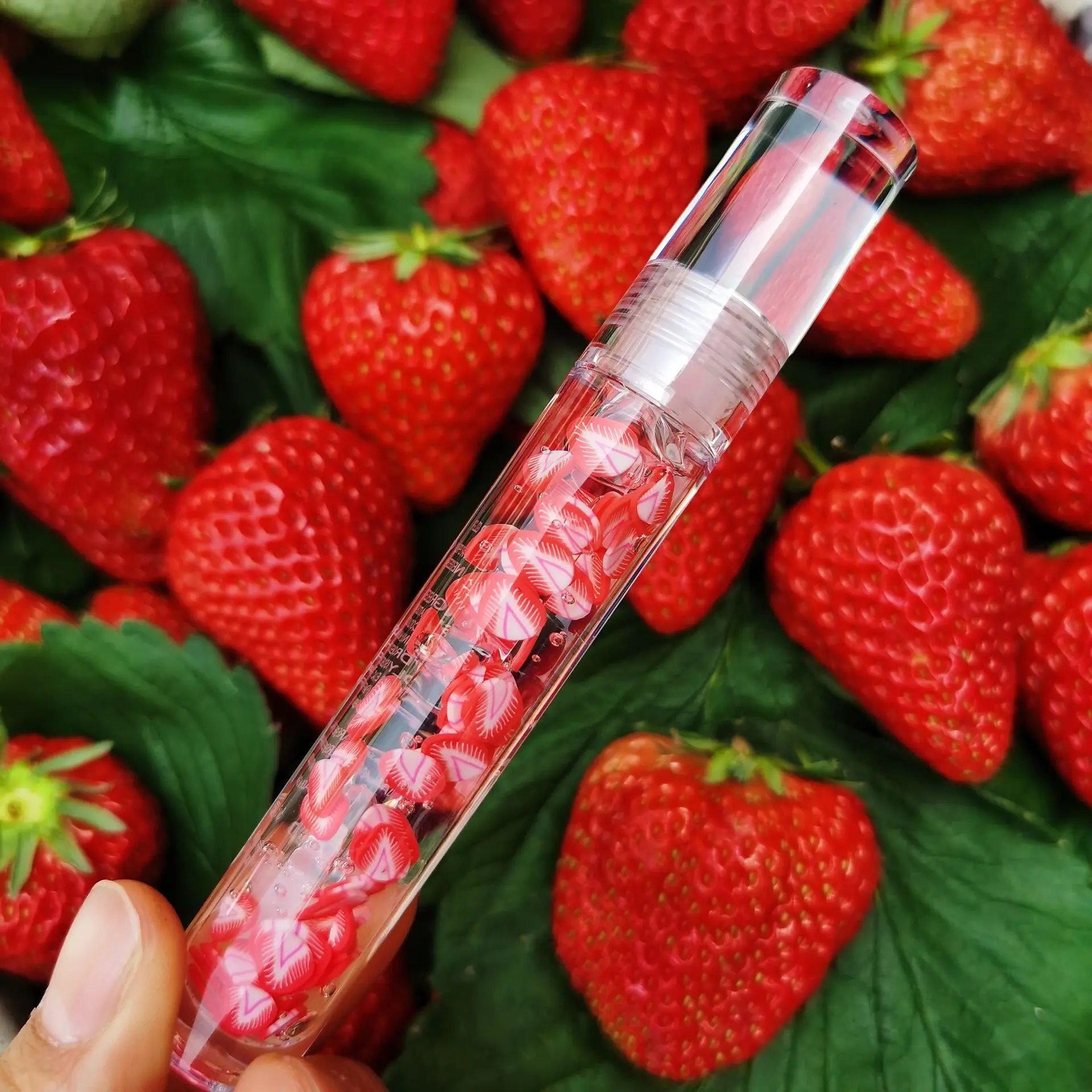 

Private Label Vendor Glitter Cute Oem New Customised Nude Scented Hydrating Clear Glossy Best Selling Lip Shine Gloss