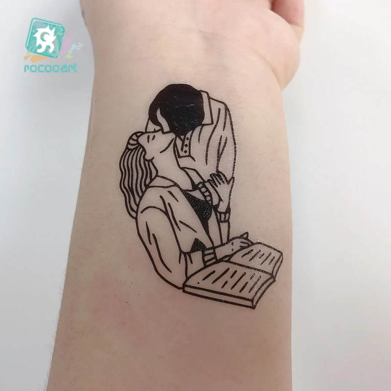 Rocooart Small Balck 6x6cm Taty Old School Design on Body Neck Art Temporary Fake Tattoo Sticker Female Tatuajes Tatuagem