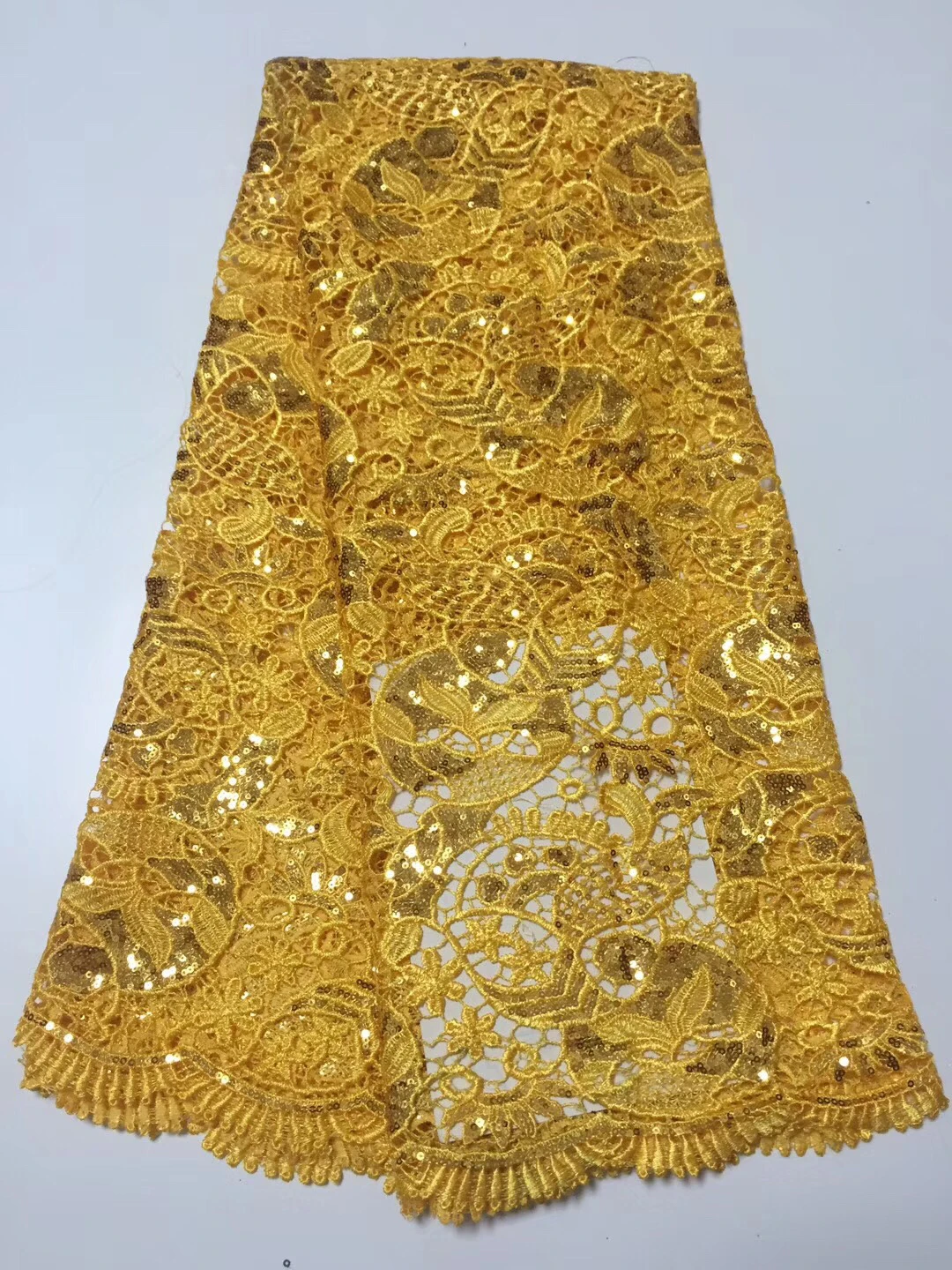

Velvet Lace Fabric For Dresses Latest Nigerian French Tulle Lace With Sequin High Quality African Sequins Lace Fabric CD32081