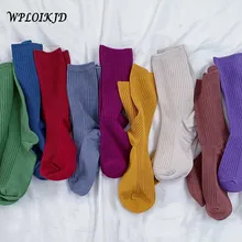 Корейский стиль осень зима хлопок чистый цвет простые вертикальные бар женские носки забавные яркие цвета длинные носки женские носки