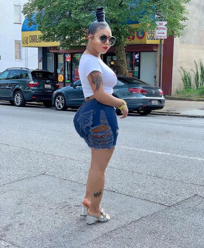 17097937387_1551297437