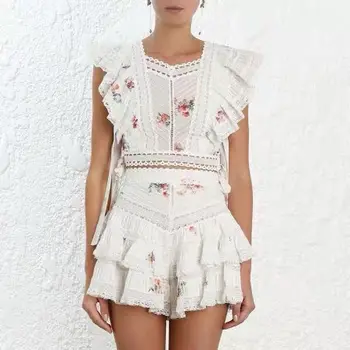 

Casual Summer Short Lace Flower Prints Ruffled Top and Cutout Lace Ruffled Shorts One Set