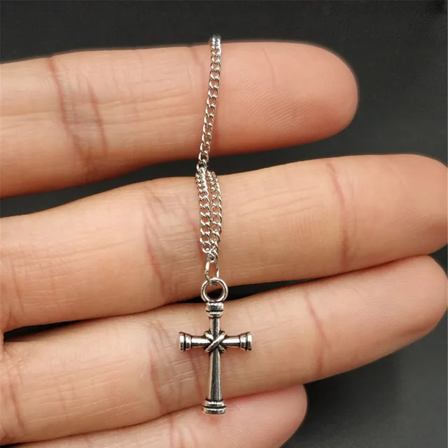 1/6 Scale Cross Pendant Necklaces Medieval Religious Statement Chains Necklace Jewelry for 12