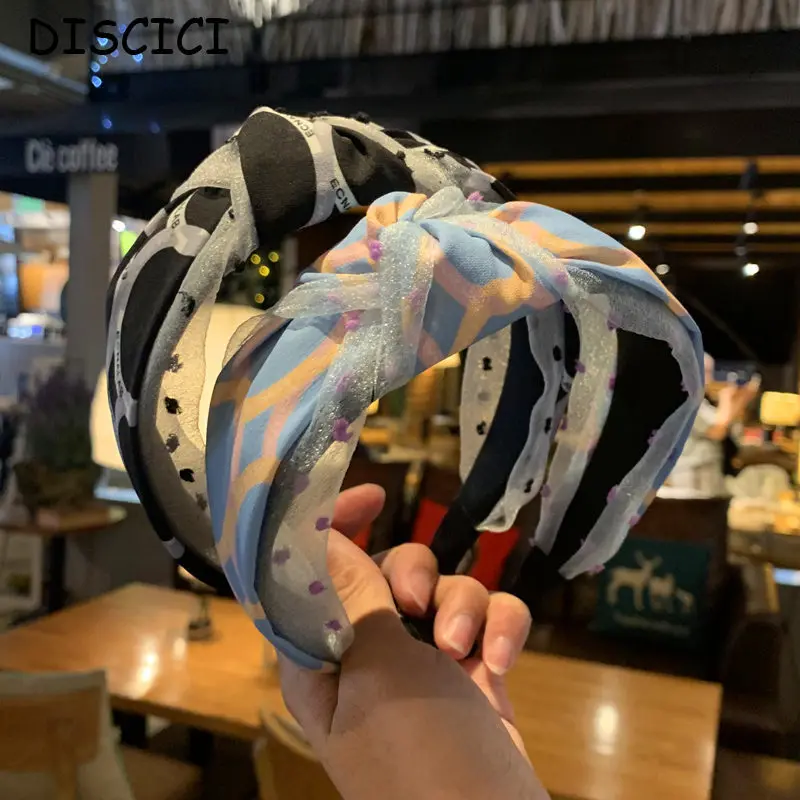 

DISCICI 2020 New Headdress Fashion Wide Edge Knot Middle Simple Dot Hair Hoop Pressure Hairpin Hairband WSH1212