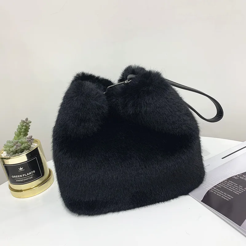 Новые модные женские сумки из искусственного меха норки мягкая плюшевая однотонная Дамская плечевая сумка-мешок женский вечерний клатч кошелек сумка-мессенджер - Цвет: Black