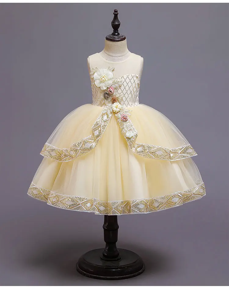 11910275996_1463151439