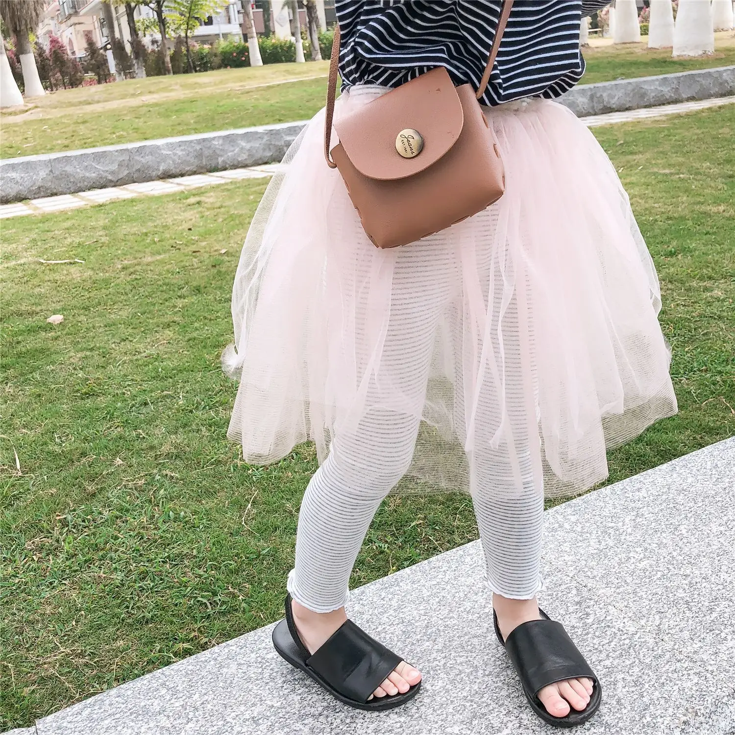 Новинка года; стильные Весенние Брюки-кюлоты для девочек; детская мода; эластичное Сетчатое платье в полоску; брюки; детская одежда