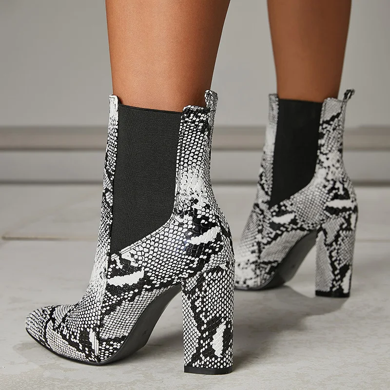 

2019 Women Booties Ankle Boots 11.5cm 9.5cm Block High Heels Stretch Punk Boots Block Combat Chunky Snake Print Winter Shoes