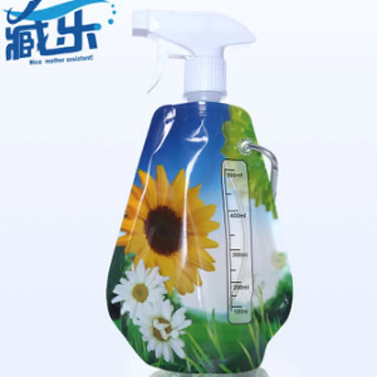 

Zang le Multi-functional Rotating Water Spouting Foldable Plant Sprayer Foldable Plastic New Products Water Bag