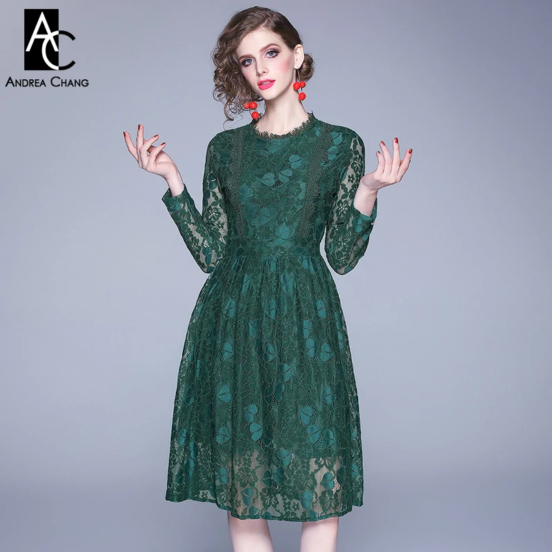 Женское кружевное платье выше колена темно-зеленое винтажное с цветочным
