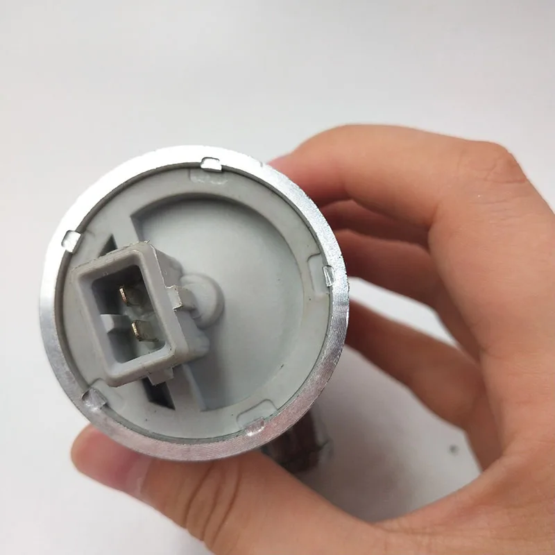 Высококачественный контрольный клапан холостого хода 037906457E AC IACV регулятор