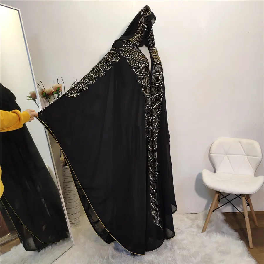 13409138221_587990296