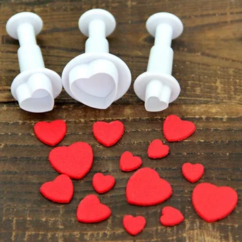 

3Pcs Cutting Die Die Cutting Die Spring Biscuit Decorated Cake Chocolate Mold Love Plunger Fondant Cake