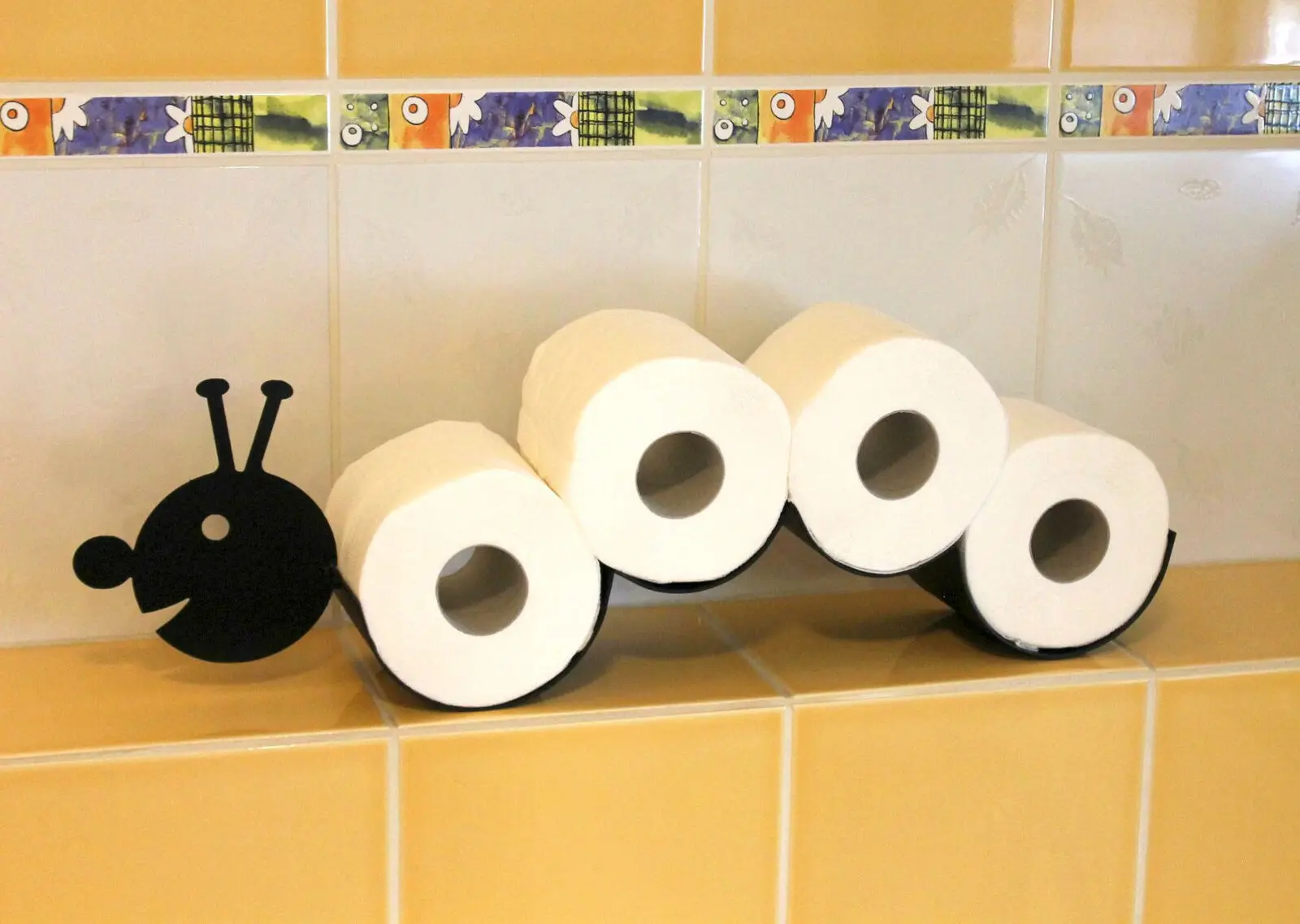 Metal Caterpillar Toilet Roll Paper Holder Wall Mounted Free Standing Novelty Animal Bathroom Loo Rolls Storage Rack