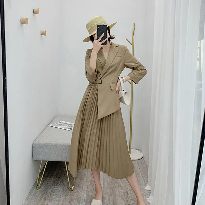 

2019 Autumn Solid Notched Midi Dress Office Lady Buckle Pleated Dress Long Sleeve Pockets A-Line Elegant Dress