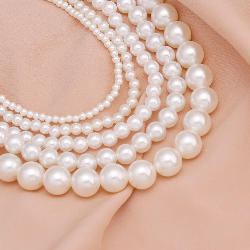 costume jewelry White crop chain pearls 3 rows rhinestones edelweiss with pearl