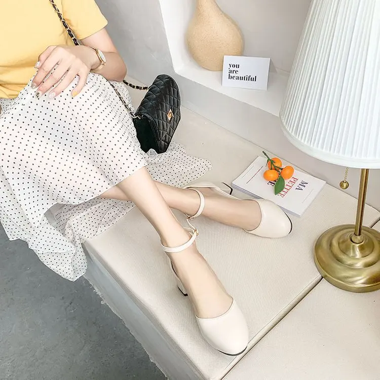 

Closed-toe Hallow Sandals Women's 2019 Summer New Style Versatile Soft Leather Chunky-Heel Semi-high Heeled round-Toe Straight-l