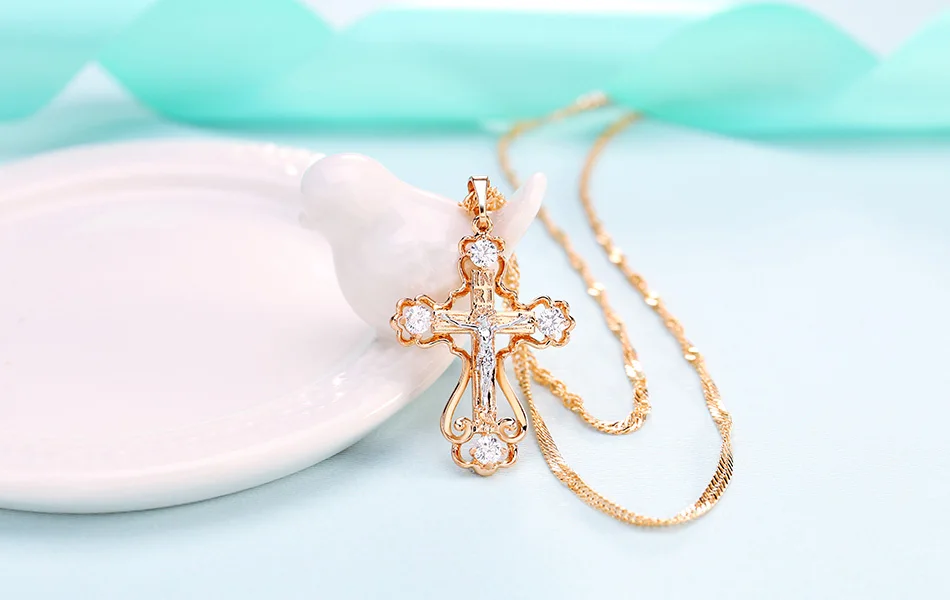 LADYCHIC Модные женские AAA циркон крест кулон золотой цвет Медь Кристалл Крест Иисуса Подвески ожерелье хип хоп ювелирные изделия LN1060