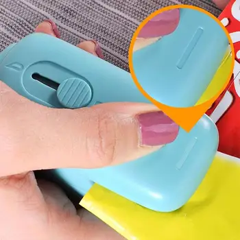 

Handheld Kitchen Gadgets Electronic Mini Heat Sealing Machine Plastic Food Snacks Bag Portable Mini Sealer Home Heat Bag Plastic