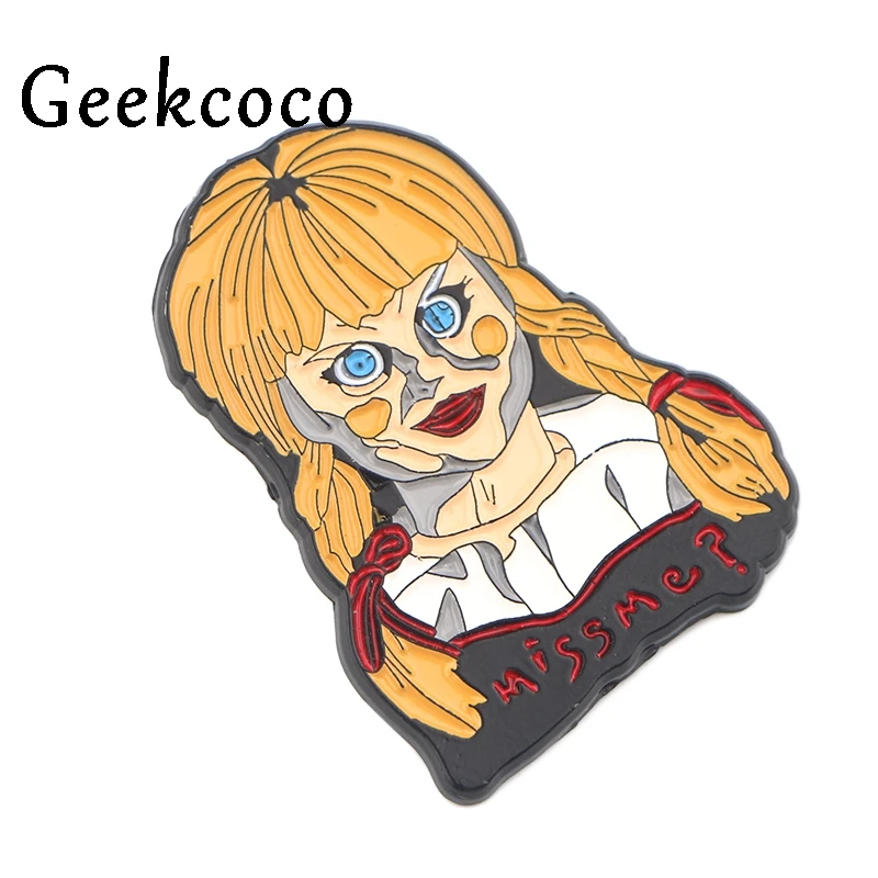 Annabelle Ужасы броши для мужчин и женщин цинковый сплав Эмаль Булавка медаль мультфильм для рубашки рюкзак Одежда Декоративные значки J0748