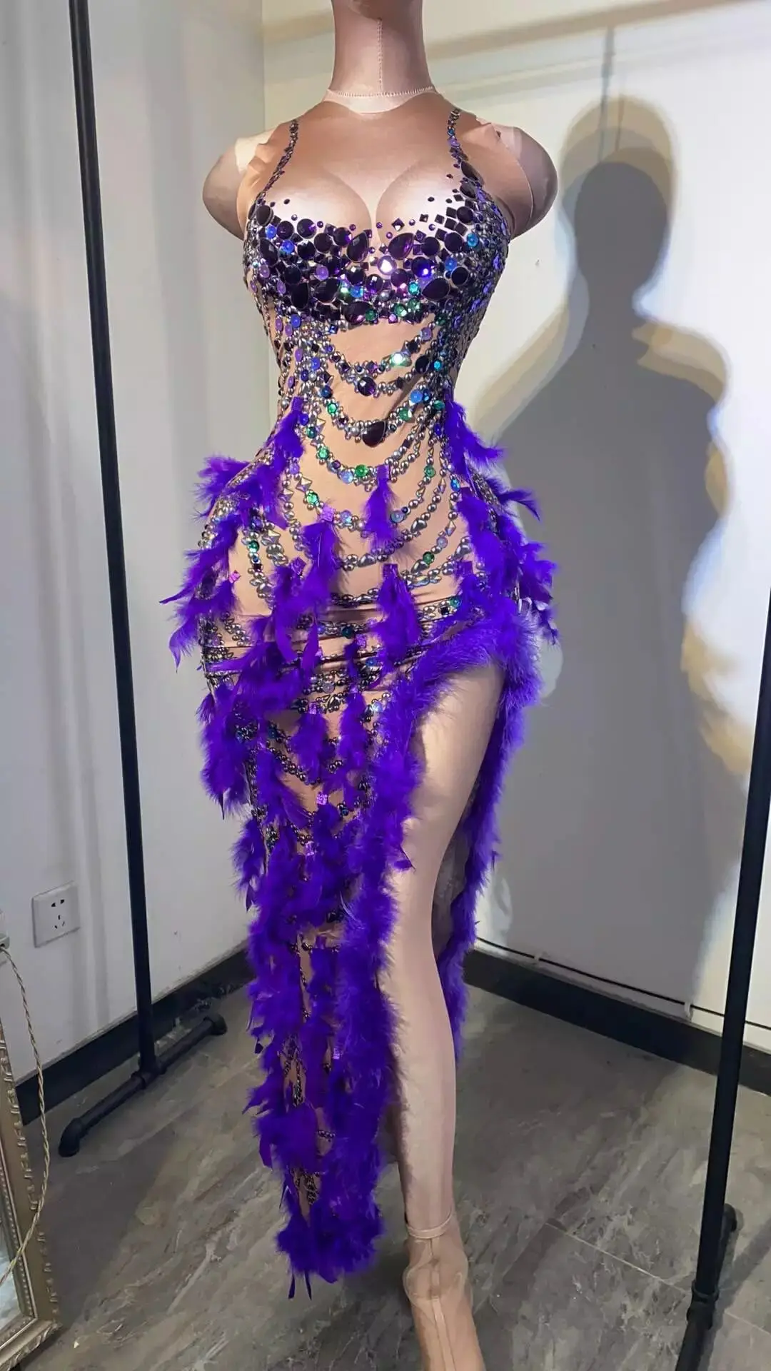 New Sexy Nightclub Bar Dance Costume Purple Sequins Feather Slit Long Dress Women Lead Dancer Party Performance Stage Wear