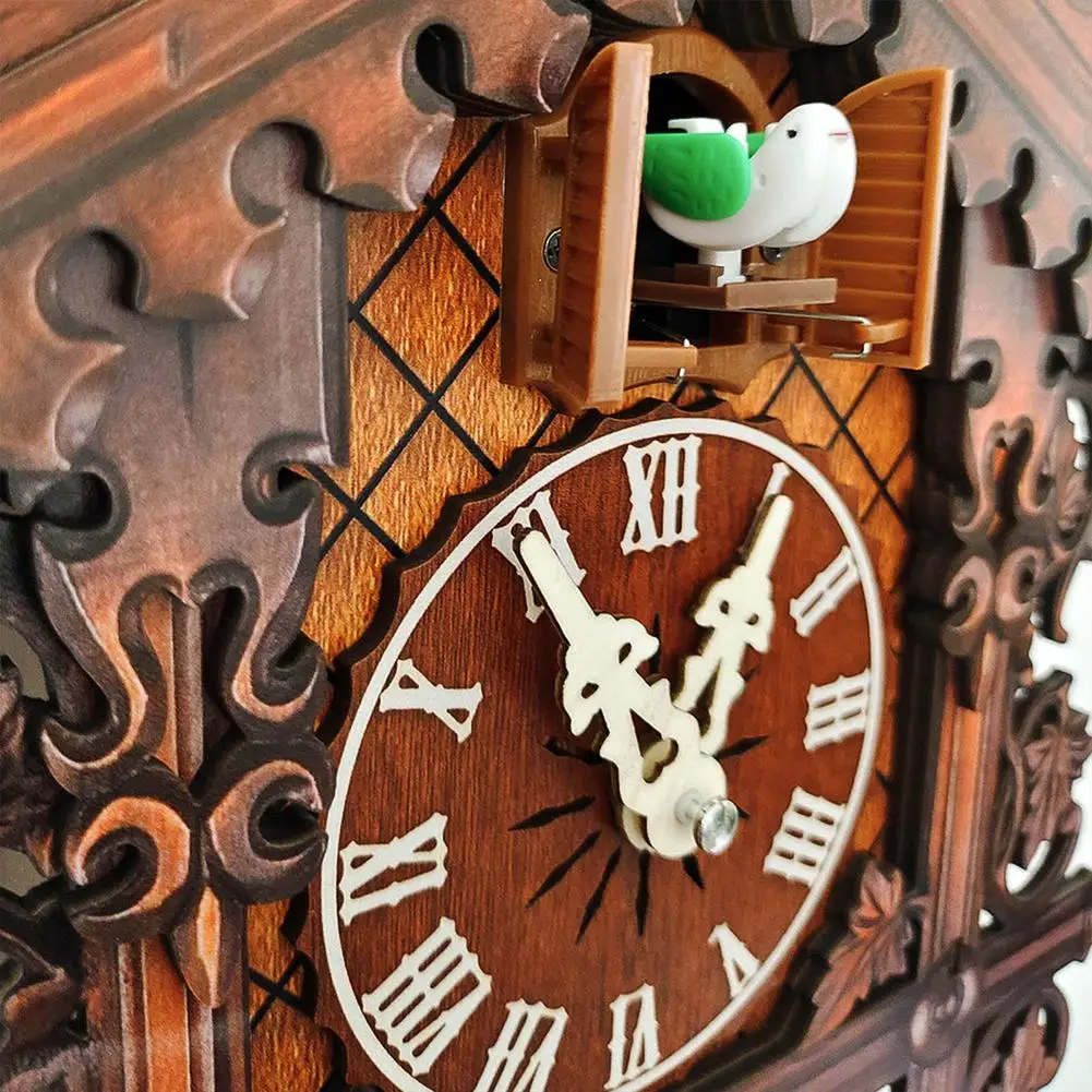 Cuckoo Clock Black Forest House Handcrafted Wooden Eagle Antique 3.5 In Clock Dial Cuckoo Sound Home Wall Decor