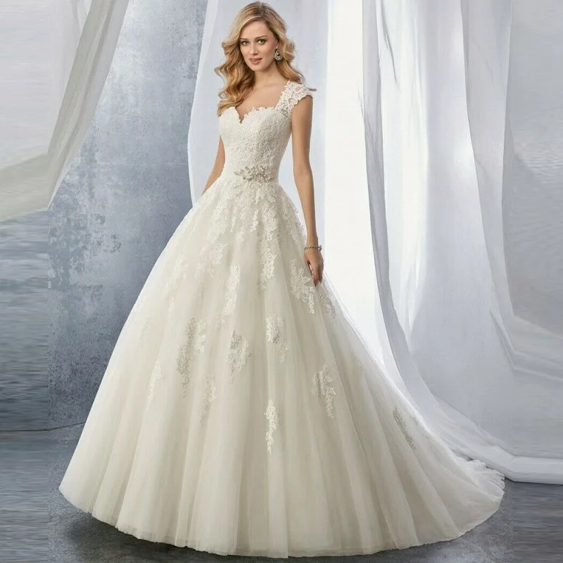 

Off Shoulder Lace Appliques Wedding Dresses Beading Waist Bridal Gowns Buttons Back Long Robe De Mariage Princess Formal Vestido