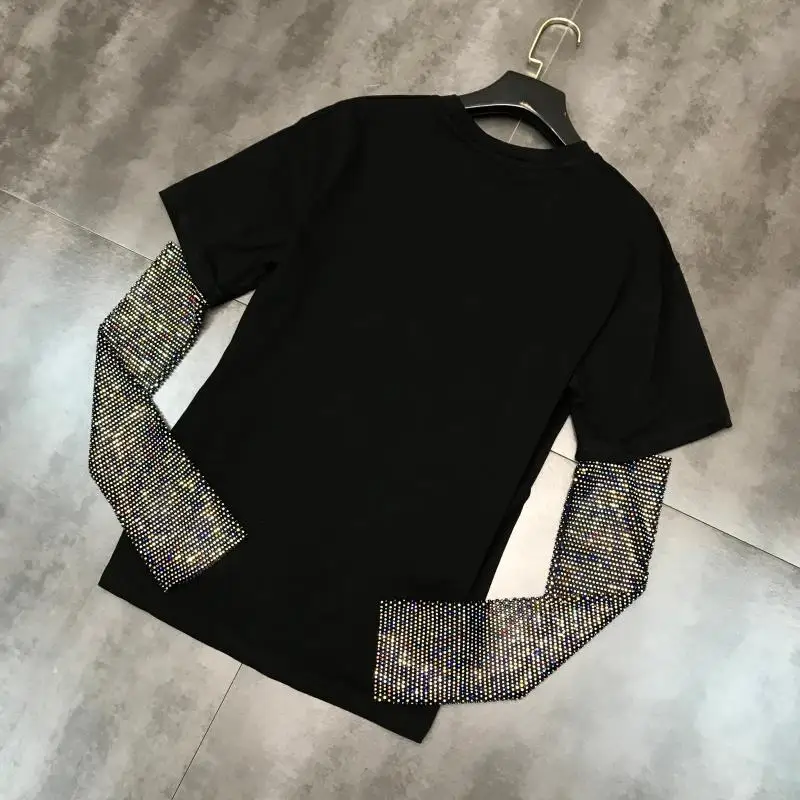 Новинка зимы цвет Лидер продаж буквы снос дрель цепи рукава с имитацией двух отдельных изделий футболка с длинными рукавами для женщин