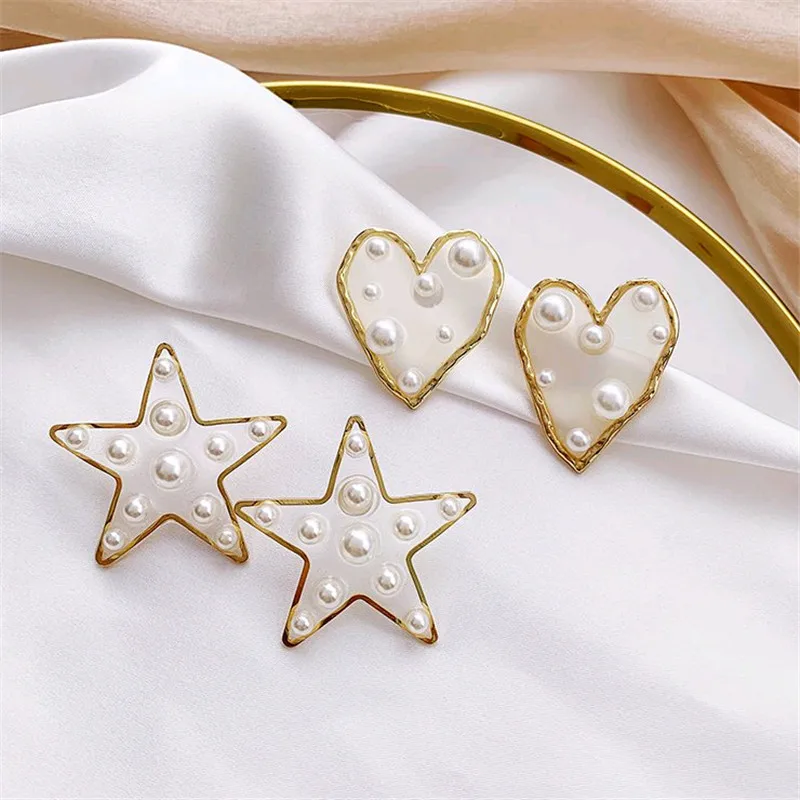 

Fashion Pearl earrings female Classic irregular transparent heart stud earrings Metal stars Hyperbole big earrings for women