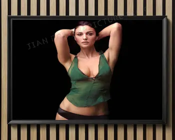 

R0129 Monica Bellucci 03 Star Sexy Beautiful Girl Model Wall Sticker Silk Poster Art Home Decoration