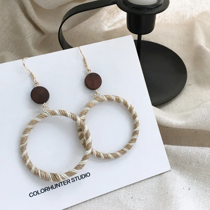 Hook Earrings Контрастные цвета шерсть круг геометрические без отверстия серьги простые Мори девушки дерево круглые длинные серьги для женщин - Окраска металла: Hook Earrings